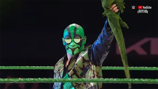 Mr. Iguana Thanks WWE Performance Center Staff After AAA Training Visit