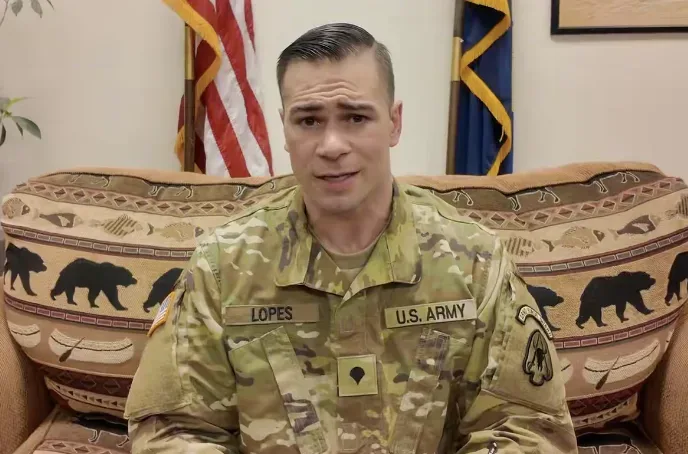 Flip Gordon Reenlists in Army National Guard, Vows Return to CMLL