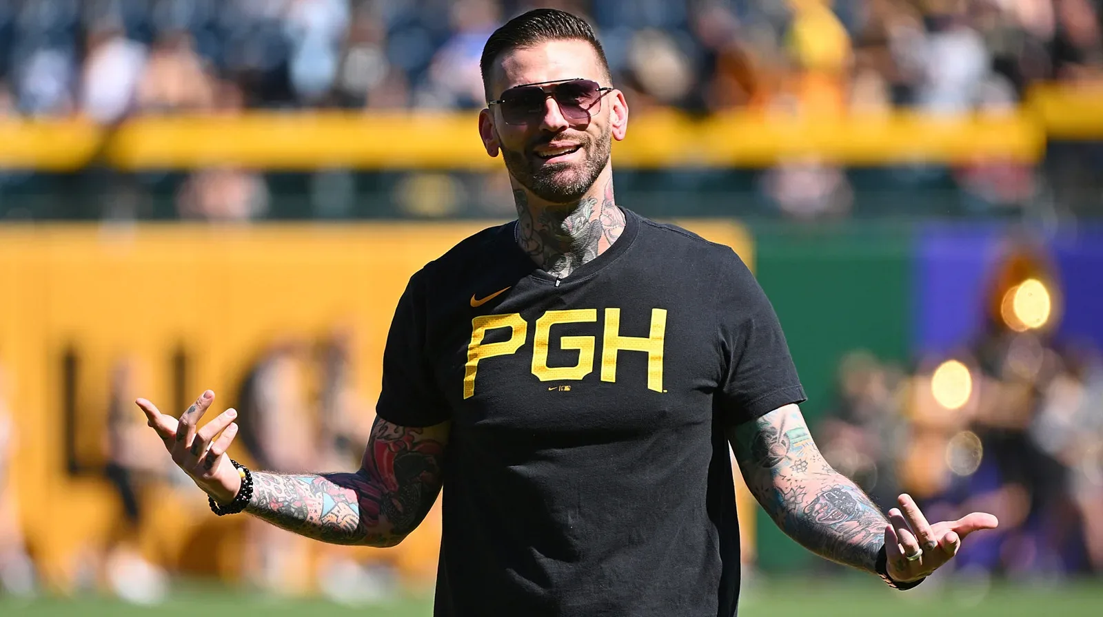 Corey Graves Urges WWE Talent to Share Match Stories With Commentary Teams