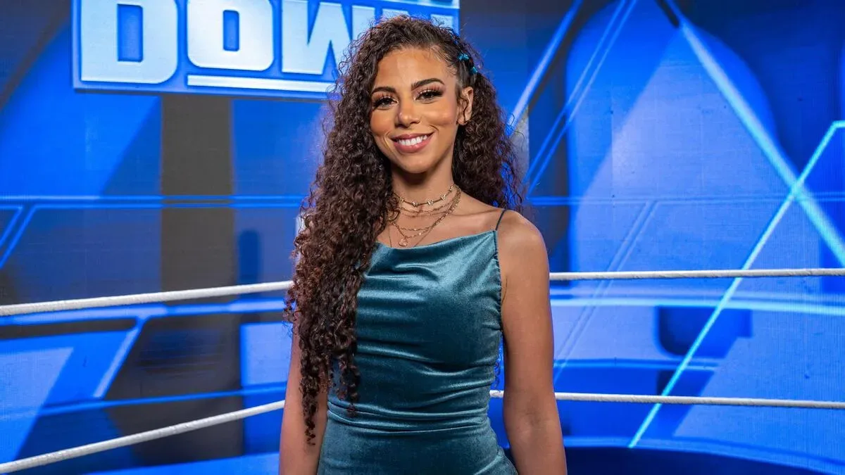 Samantha Irvin Says She Politely Declined WWE Record Deal Offer