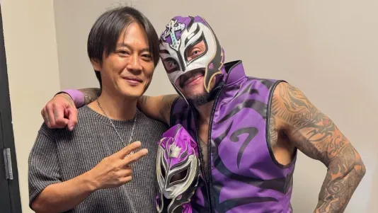 Rey Mysterio’s Triplemanía 34 Gear Revives His 1997 Halloween Havoc Look
