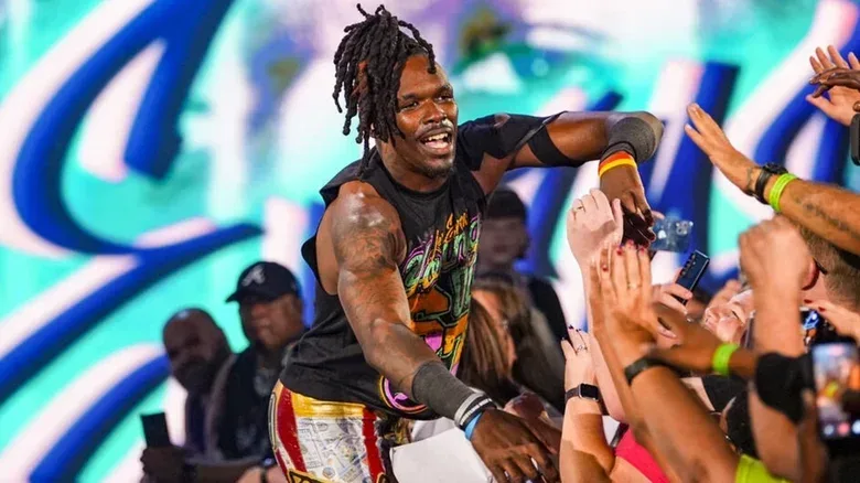 Je'Von Evans makes his entrance