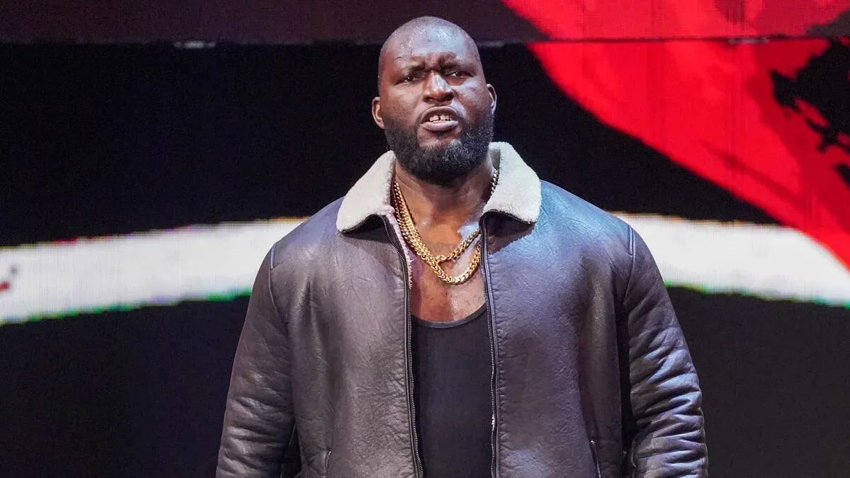 Omos Explains Why His Parents Were ‘Kinda Terrified’ About His WWE Decision