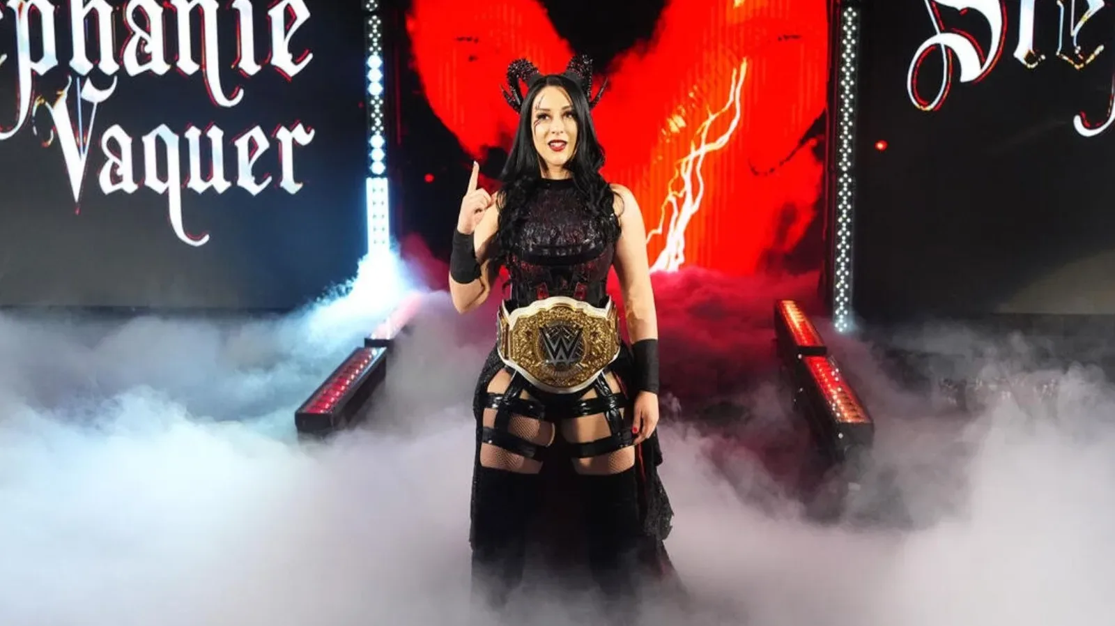 Stephanie Vaquer Reveals Surgery Made WWE Absence ‘Very Difficult’ Before Raw Return