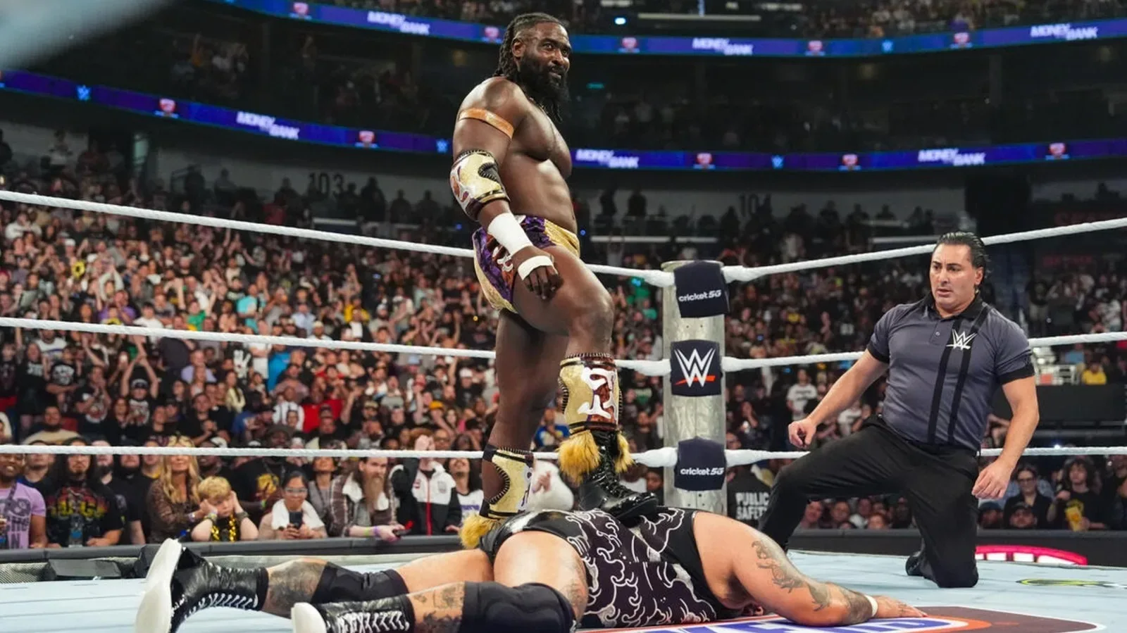 Bully Ray Questions Oba Femi’s Brass Knuckles Kick-Out at WWE Money in the Bank